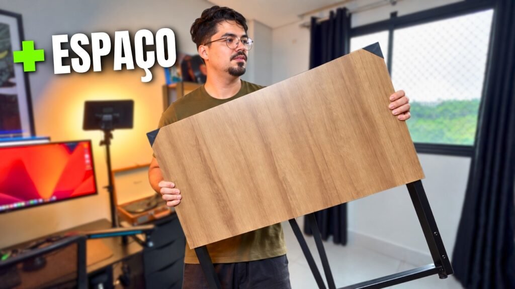 Miniatura do vídeo: Escrivaninha Dobrável Vale a Pena Para Setup Pequeno?